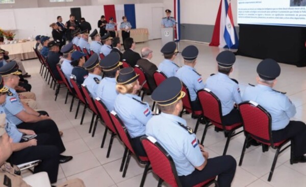 Presentan operativo de seguridad en medio de escándalos