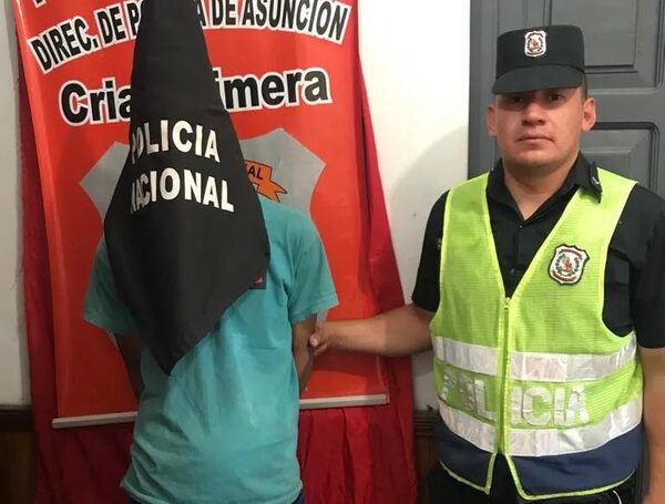 Cae un joven de 23 años a bordo de una moto robada - Policiales - ABC Color