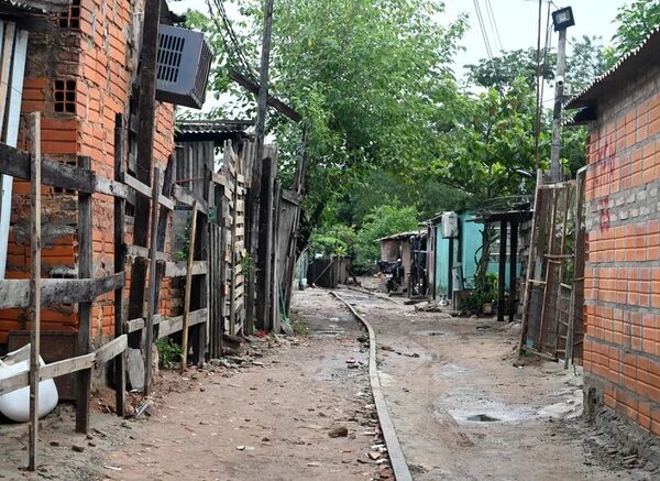 Fepasa, que impulsa dudoso plan de tren, aplazada en transparencia - Economía - ABC Color