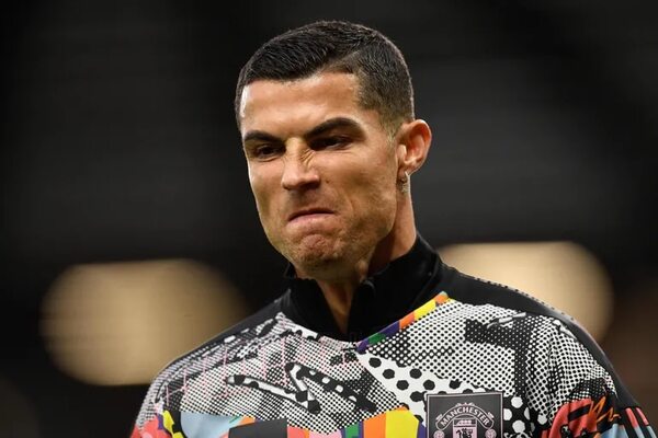 Cristiano Ronaldo deja Manchester United con “efecto inmediato” - Fútbol Internacional - ABC Color