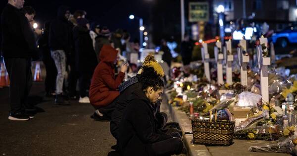La Nación / EEUU: seis muertos arroja un nuevo tiroteo en un supermercado