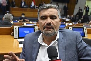 Extensión de mandato de intendentes: “Primó lo electoral sobre lo legal y abre un escenario que puede ser muy peligroso”, según diputado - La Primera Mañana - ABC Color