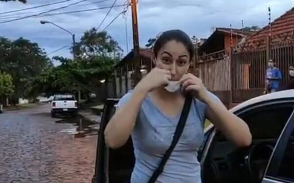 Arresto domiciliario para oficial Karina Caballero