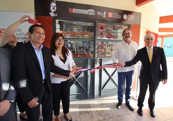 Diario HOY | Inauguran Librería "Josefina Plá" en el campus de la UNA