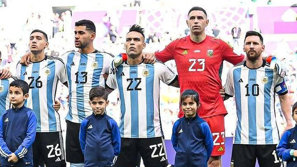 Crónica / [VIDEO] Atendé como "ningunearon" a Messi tras la caída de Argentina ante Arabia