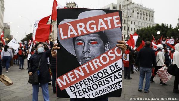 Perú: marcharon contra el gobierno de Pedro Castillo | 1000 Noticias