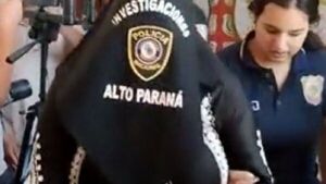 Mujer que denunció extorsión de policías es detenida en Alto Paraná