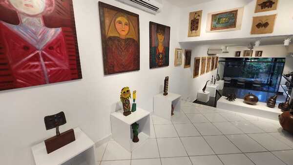 Diario HOY | "Luna Roja", el nuevo espacio de arte y galería en Asunción