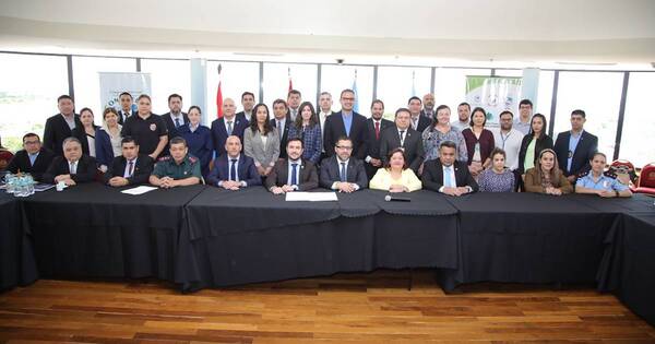 La Nación / Firman acuerdo de cooperación para luchar contra los delitos ambientales