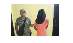 Joven adicto es aprehendido por maltratar a sus padres