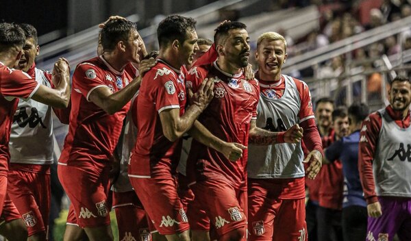 Guillermo Hauché, aclamado por hinchas de Cerro, con ganas de ponerse la azulgrana