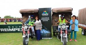 La Nación / Recicladores denuncian chantaje político del oficialismo con proyecto de motocarros de Itaipú