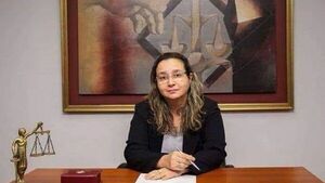 Corte reemplaza a fiscala vinculada a aprietes de Ramón González Daher
