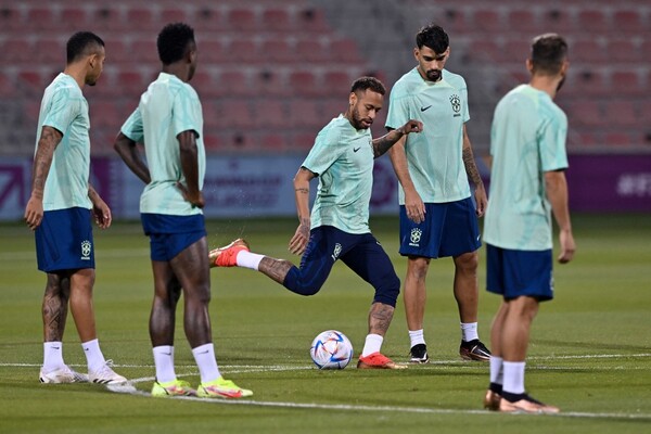 Diario HOY | Brasil y Neymar inician en Qatar-2022 la búsqueda del 'hexa'