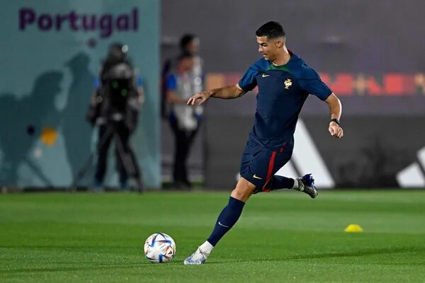 Neymar y Cristiano salen al ruedo en Qatar - Fútbol Internacional - ABC Color