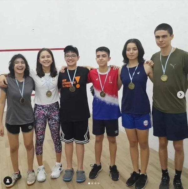 Squash: Gran desempeño de juveniles en Resistencia - Polideportivo - ABC Color