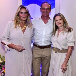 La Clínica de la Mujer Gibir celebró 25 años de trayectoria - Sociales - ABC Color