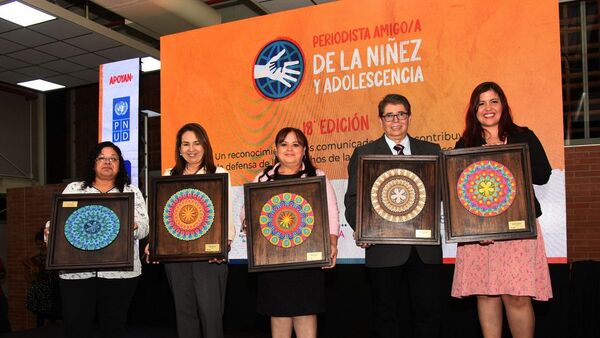 Periodistas de ÚH y Telefuturo, elegidas como Amigas de la Niñez