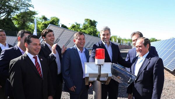 Primera planta solar del país fue inaugurada en Limpio