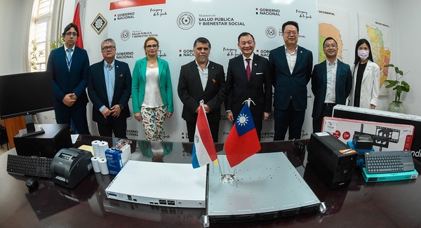 Taiwán entregó donación de equipos informáticos que serán destinados a establecimientos sanitarios - .::Agencia IP::.