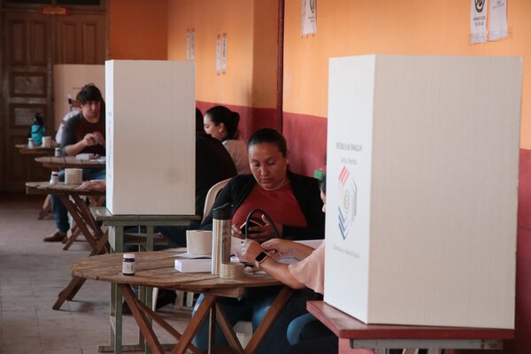 Funciones de Miembros de Mesa Receptora de Votos disponible para interesados