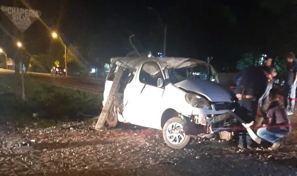 Violento accidente de tránsito deja dos fallecidos  - ABC en el Este - ABC Color