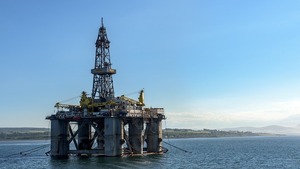 Brasileña Petrobras envía nueva plataforma marina de explotación al campo de Marlim - Revista PLUS