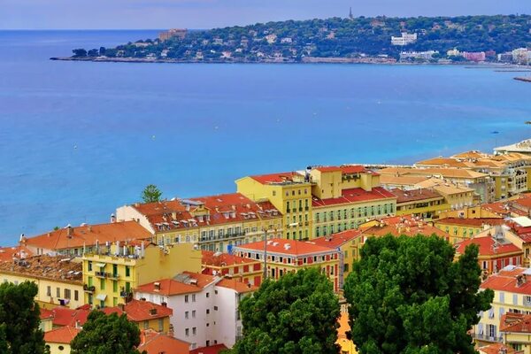 Menton, destino turístico en la Costa Azul bajo el cálido sol del sur - Viajes - ABC Color
