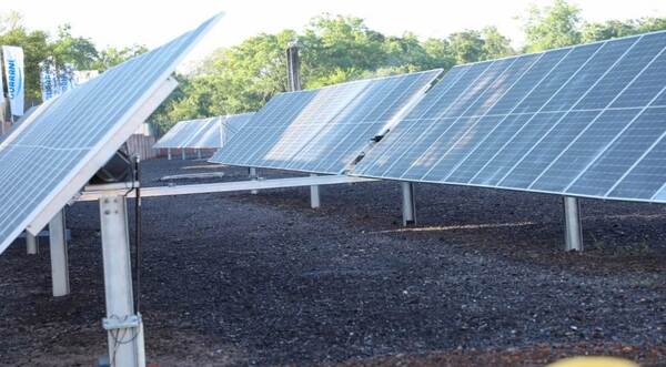 Frigorífico Guaraní inauguró la primera Granja Solar del Paraguay