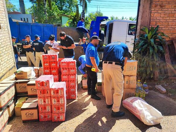 Diario HOY | Allanan supermercados en Caacupé por supuesto contrabando