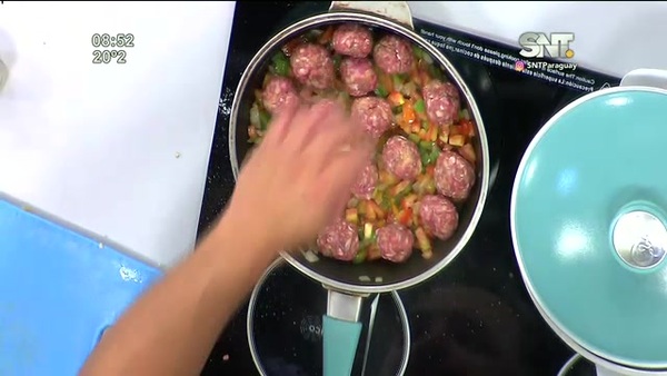 Bloque Cocina de la Mañana de Cada Día: "Albóndigas con arroz kesu" - SNT