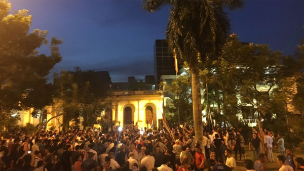 Diputada llama a la ciudadanía a manifestarse contra extensión de mandato de intendentes - Megacadena — Últimas Noticias de Paraguay