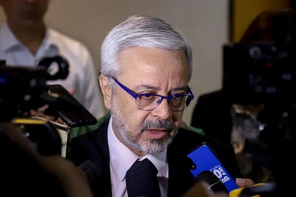 Querey: Estado e IPS deben honrar deuda que contrajeron con sector privado - Política - ABC Color