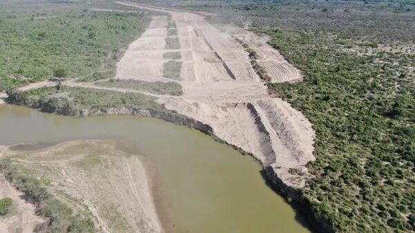 MOPC posterga la apertura de ofertas de licitación para canalización del Pilcomayo - Economía - ABC Color