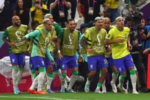 Brasil con estreno victorioso en Qatar - C9N