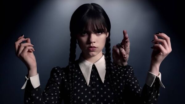 Jenna Ortega elogia a Netflix por hacer hispana a Merlina Addams - Megacadena — Últimas Noticias de Paraguay