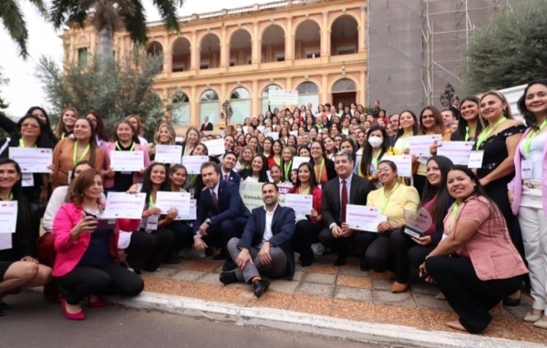 300 ganadoras de Capital Semilla Mujer Emprendedora 2022 - Noticde.com