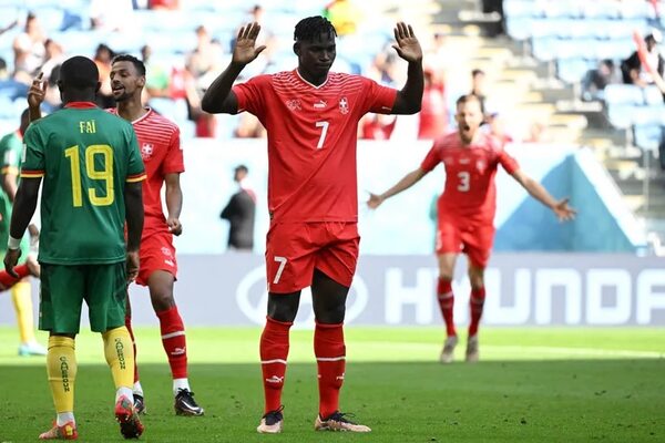 Camerún perdió ante Suiza con gol de un camerunés - Fútbol Internacional - ABC Color