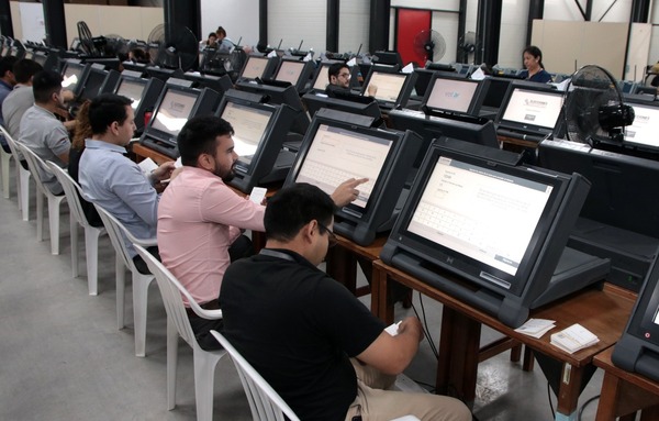 Diario HOY | Inicia preauditoría de maletines electorales para las internas en diciembre