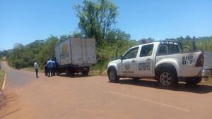 Se bajaron a orinar y fueron asaltados por motochorros