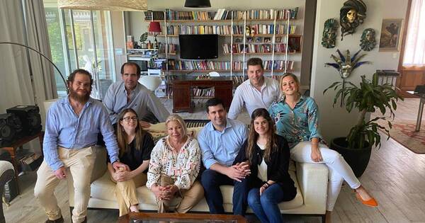 La Nación / Sebastián Villarejo recibe apoyo de exdiputados de Argentina
