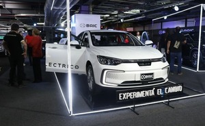 Expo Cadam: Sedán 100% eléctrico de Baic y el homenaje a Montero, de las primeras SUV del Paraguay - MarketData