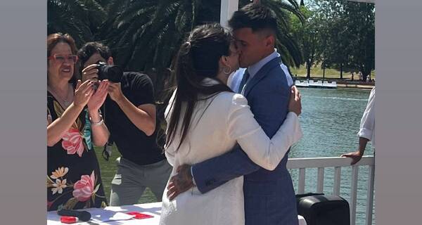 [VIDEO] El "Zorrito" Bareiro pasó al equipo de los casados