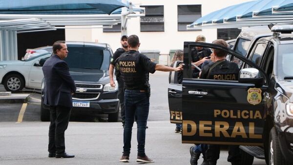 Al menos tres muertos a balazos en dos escuelas de una ciudad de Brasil
