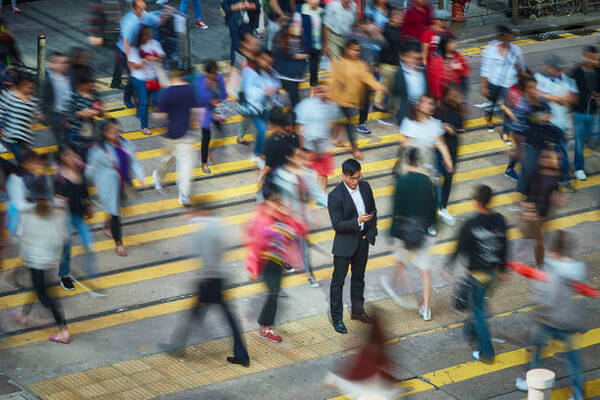 Expertos urgen que Latinoamérica se embarque en la transformación digital - Revista PLUS