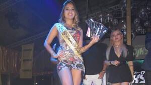 ¡Noche feliz! La Miss Bombonazo y sus princesas recibieron sus premios