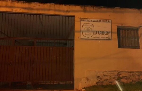 Una niña de 5 años resultó herida en la cabeza tras caída de ventilador en escuela de Lambaré - Megacadena — Últimas Noticias de Paraguay