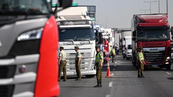 Desabastecimiento y suba de precios en Chile por el paro de camioneros