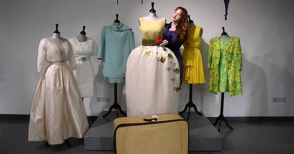 La Nación / Tras 50 años en una maleta, subastarán el vestido “de la suerte” de Liz Taylor