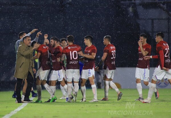 Los dos pilares de la gran campaña de Nacional que no seguirán en el club